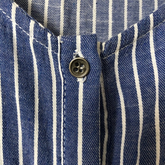 Top by Doe & Rae - Picture 7 of 7